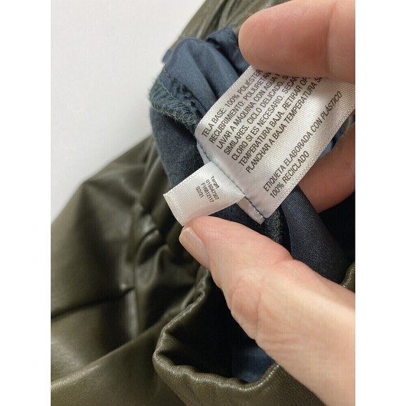 A New Day Target Faux Leather Pants Olive Green XS Pockets Elastic Waist Pull On - Picture 12 of 13
